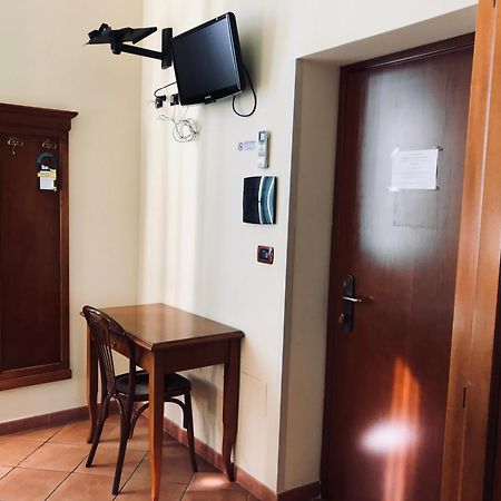 Villino Gregoraci Relais Acomodação com café da manhã Santa Marinella Exterior foto