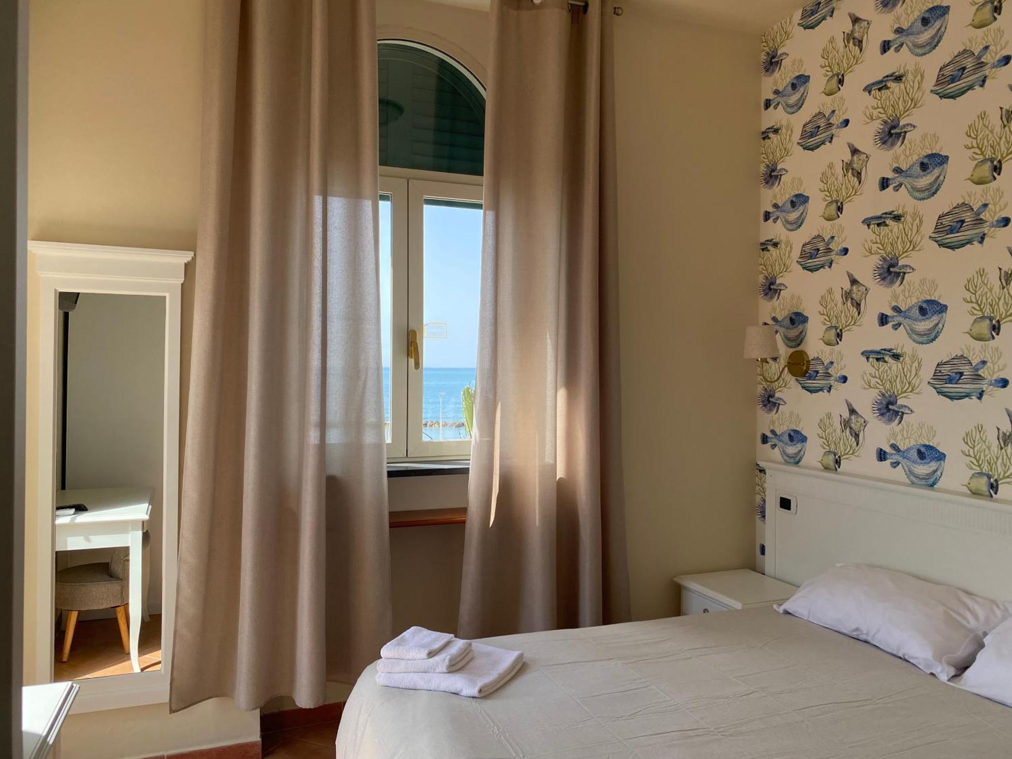 Villino Gregoraci Relais Acomodação com café da manhã Santa Marinella Exterior foto